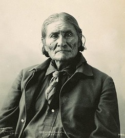 Geronimo 战争英雄 年齢 誕生日 経歴 事実 家族 純資産 身長など Allfamous Org