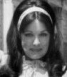 80 Photos of Phyllis Davis | net.photos