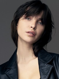 Charlotte D'Alessio (Model) - Age, Birthday, Bio, Facts, Family, Net ...